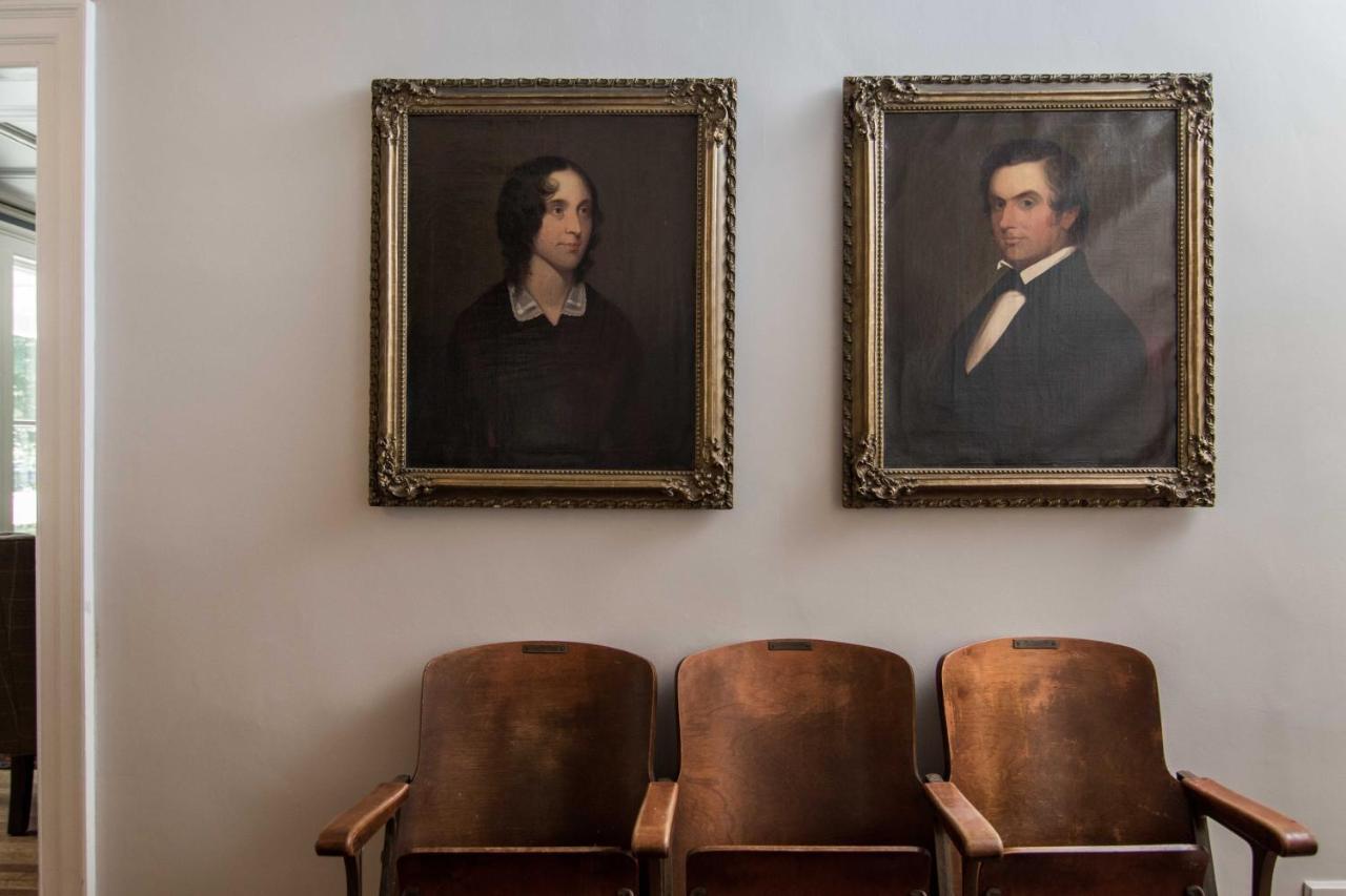 Granville House グレート・バリントン エクステリア 写真